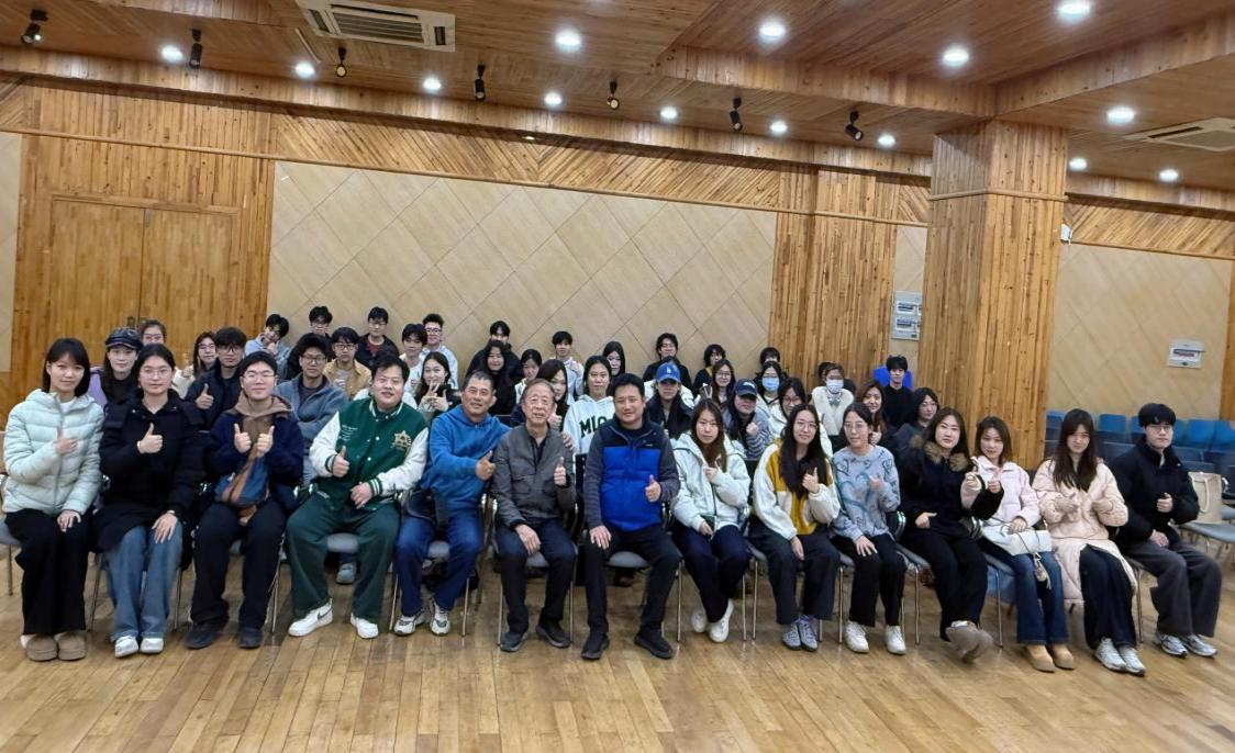 6be5a2e36c6046f2aa9feea0d844169e.png 6be5a2e36c6046f2aa9feea0d844169e.png