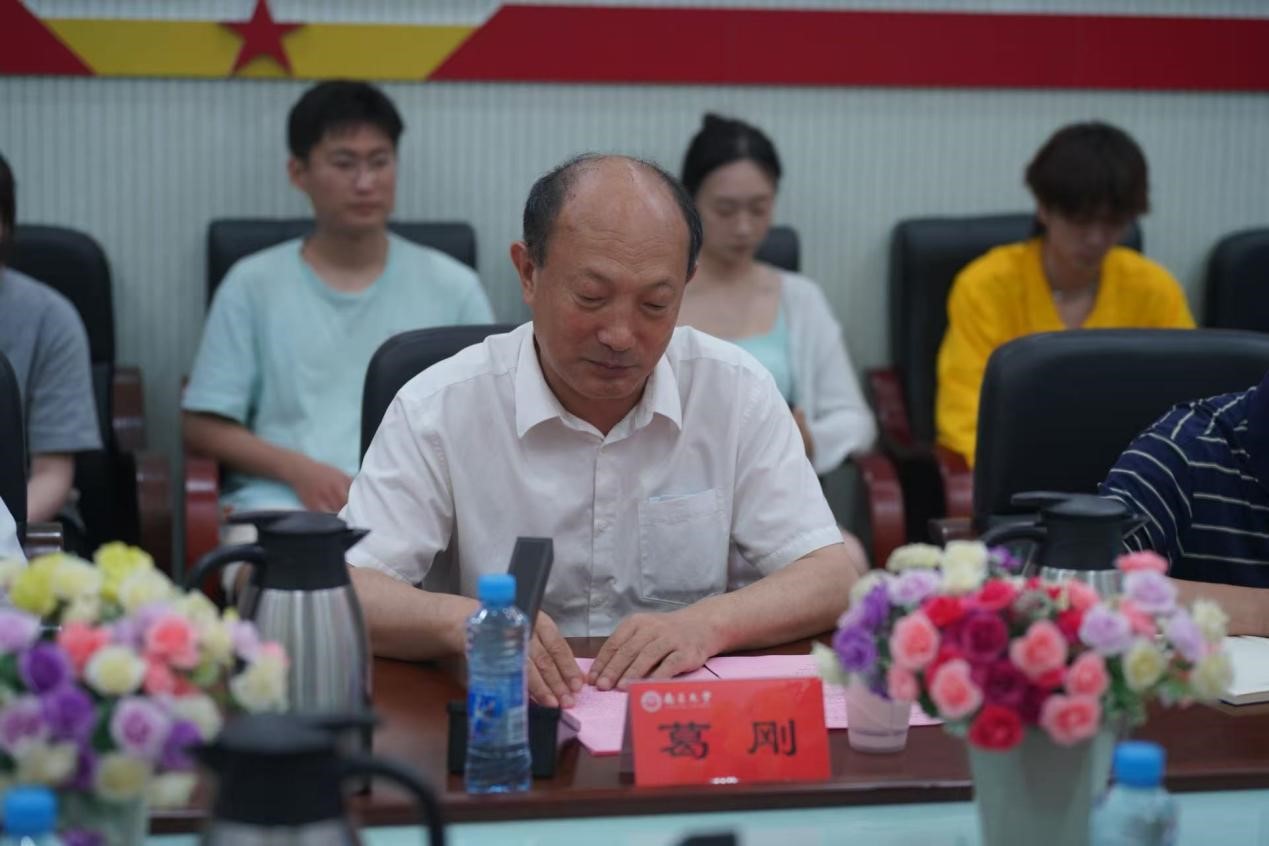 e88b7d47d7eb4f19a2d7212b692c1683.jpg e88b7d47d7eb4f19a2d7212b692c1683.jpg